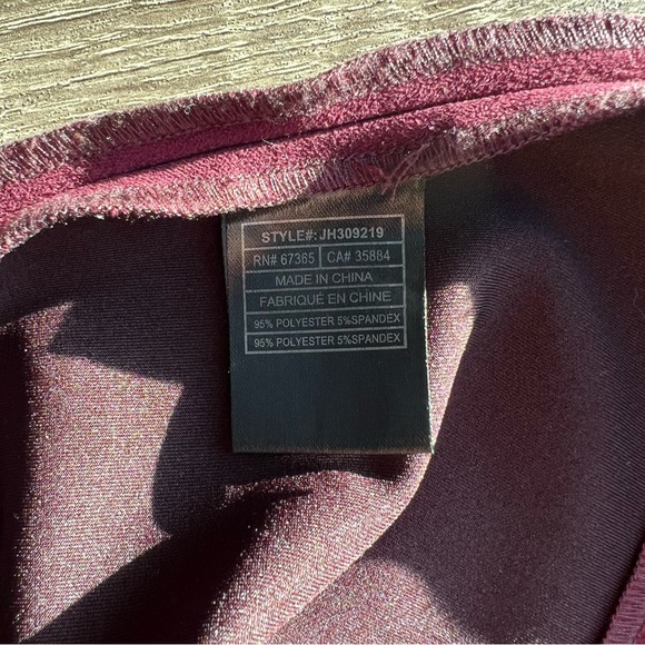 Faux suede Mini Skirt with flare - Picture 5 of 5